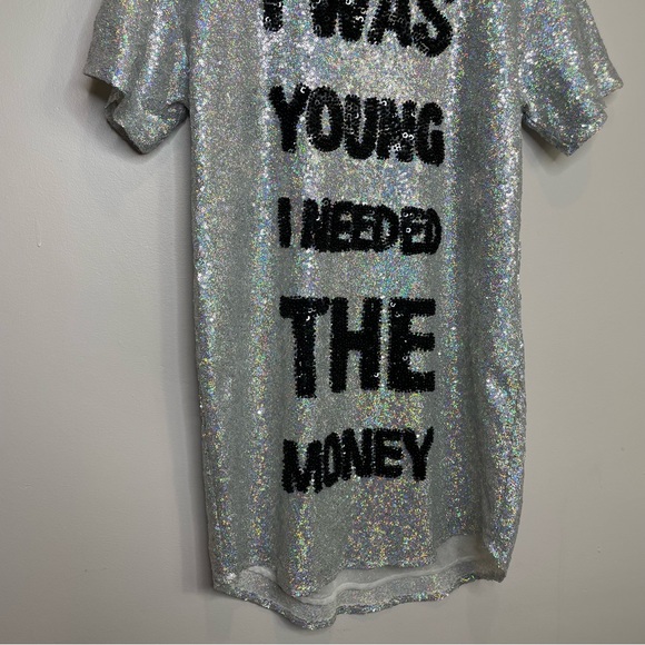 House of Mua Mua • I Was Young I Needed The Money sequined maxi tee shirt dress - Picture 7 of 13